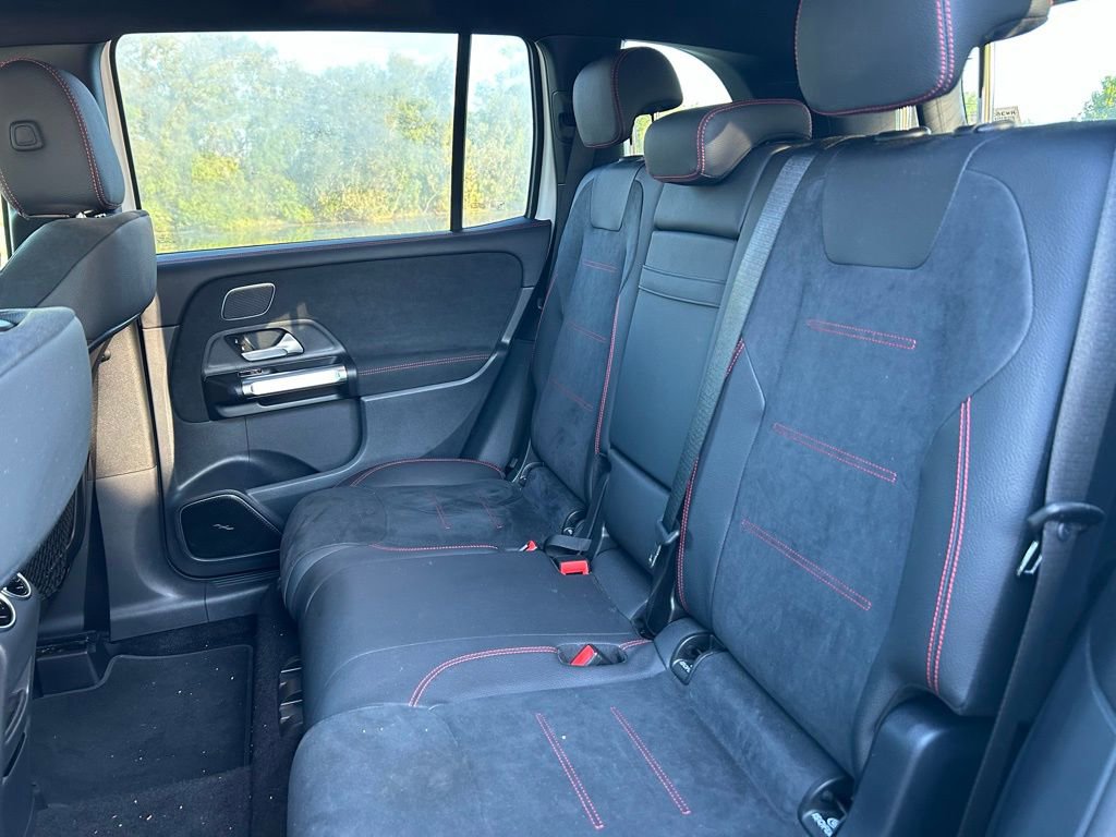 Used 2024 Mercedes-Benz GLB 250 image 13