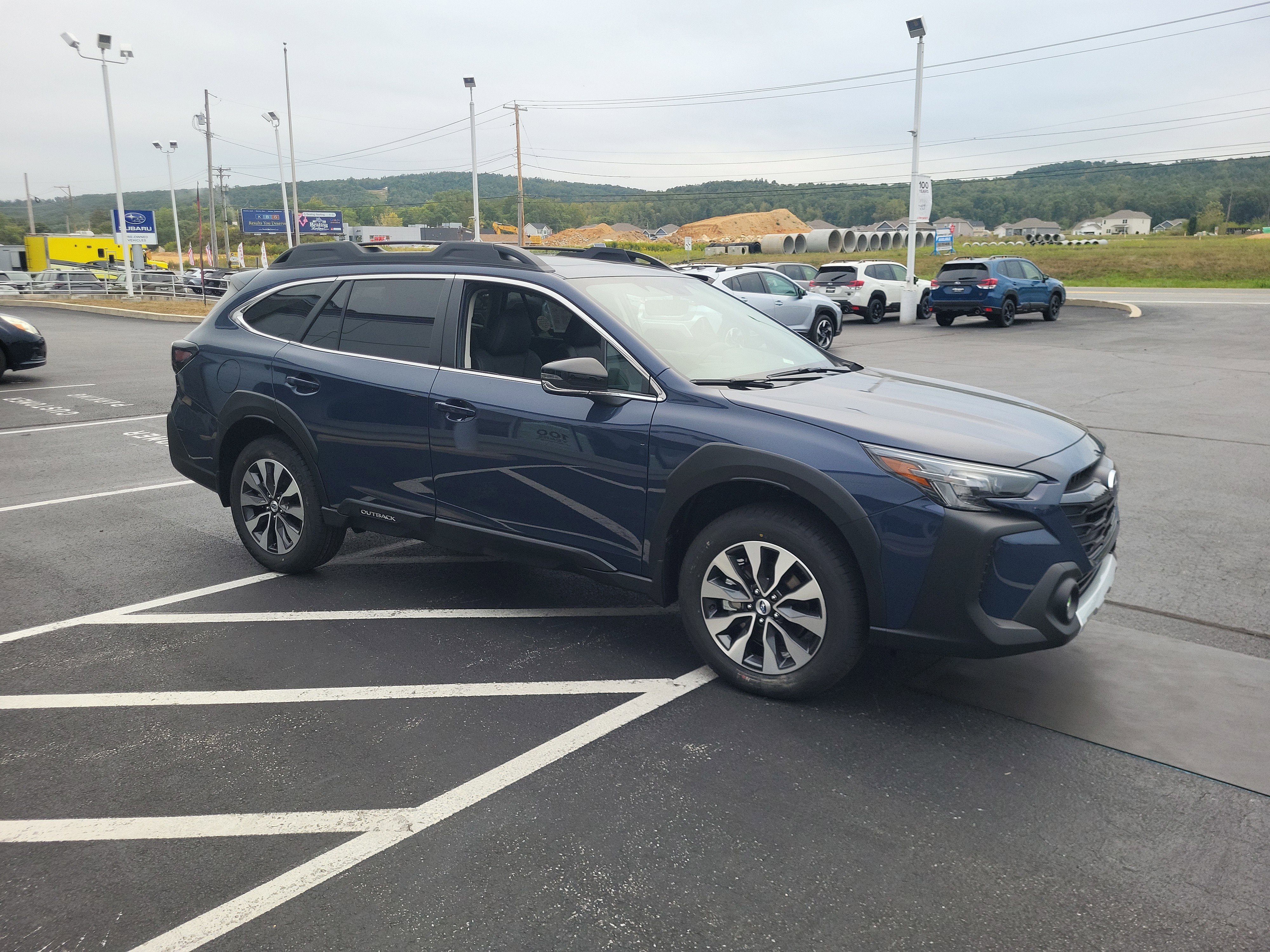 New 2025 Subaru Outback Limited image 5