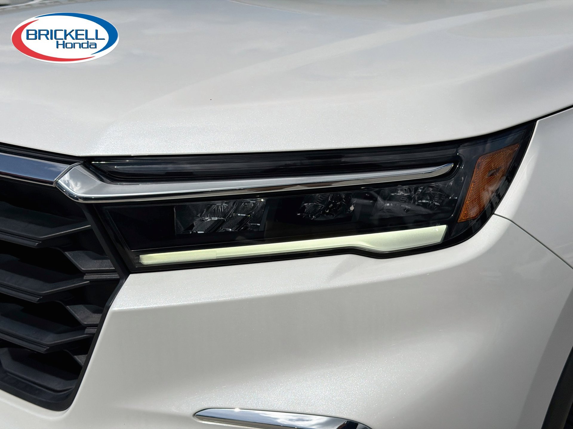 Used 2023 Honda Pilot LX image 11
