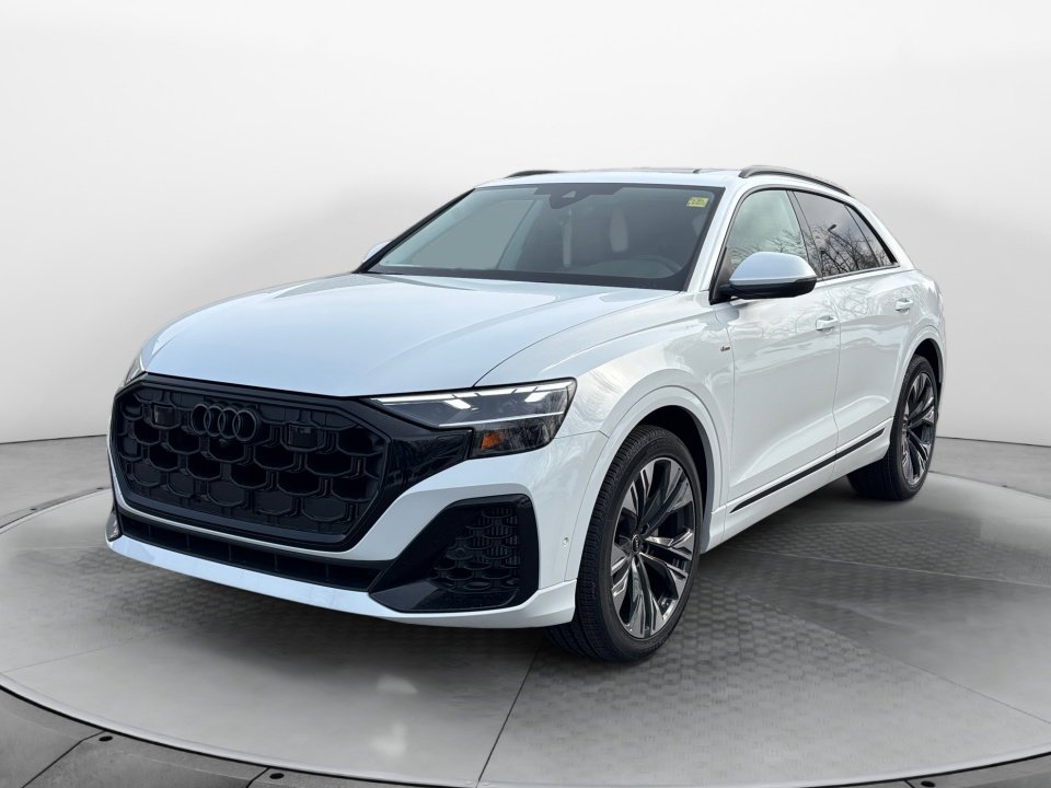 New 2026 Audi Q8 Premium Plus w/ Premium Plus Package image 3
