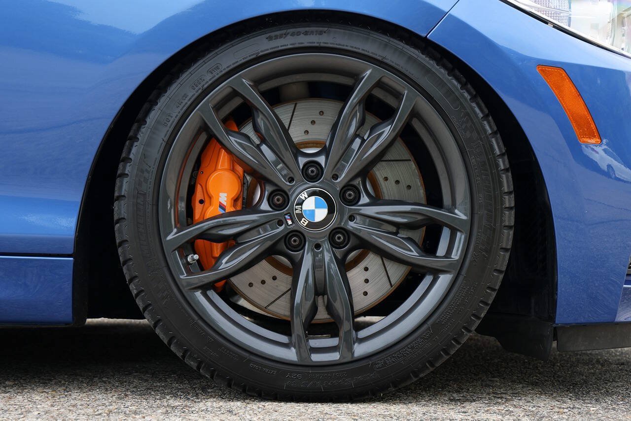 Used 2017 BMW M240i Coupe RWD image 8