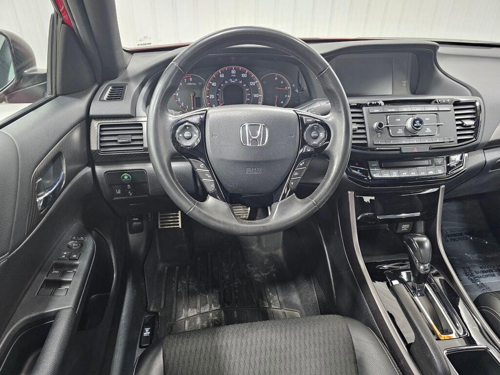 Used 2016 Honda Accord Sport image 4
