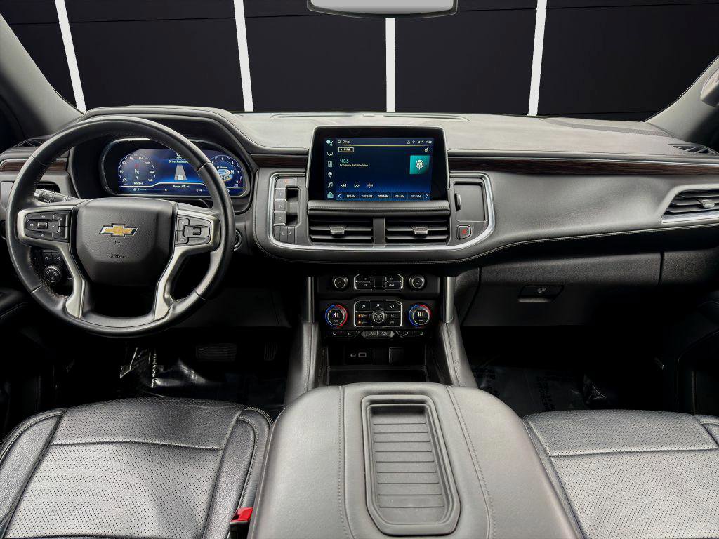 Used 2023 Chevrolet Suburban LT image 12