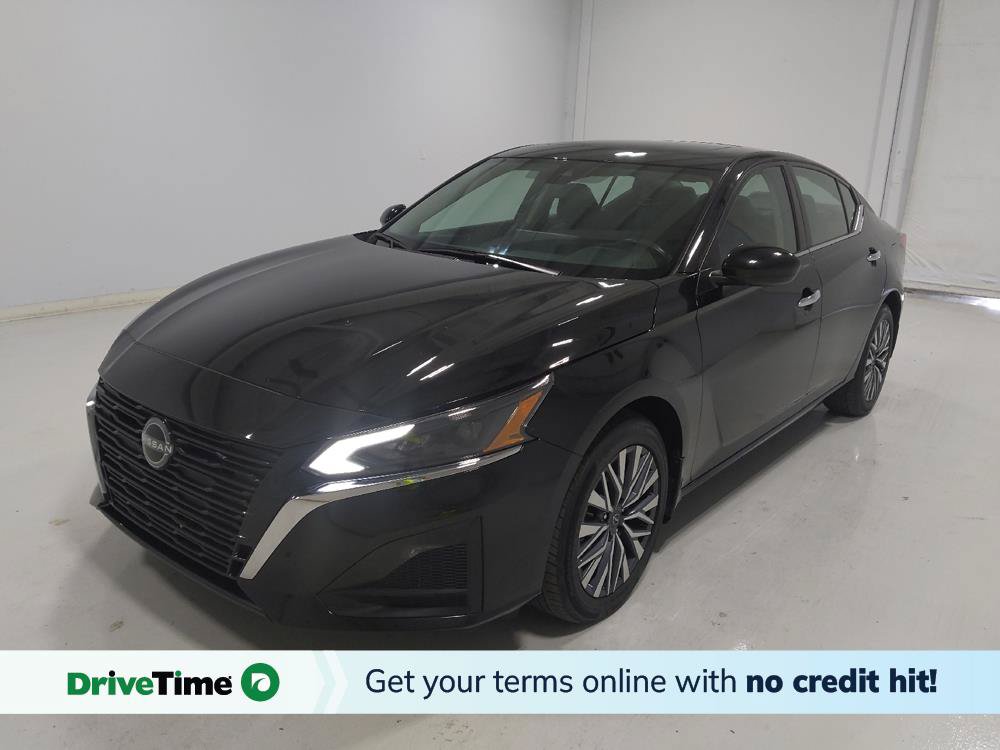 Used 2023 Nissan Altima 2.5 SV w/ SV Premium Package AWD/4WD image 1