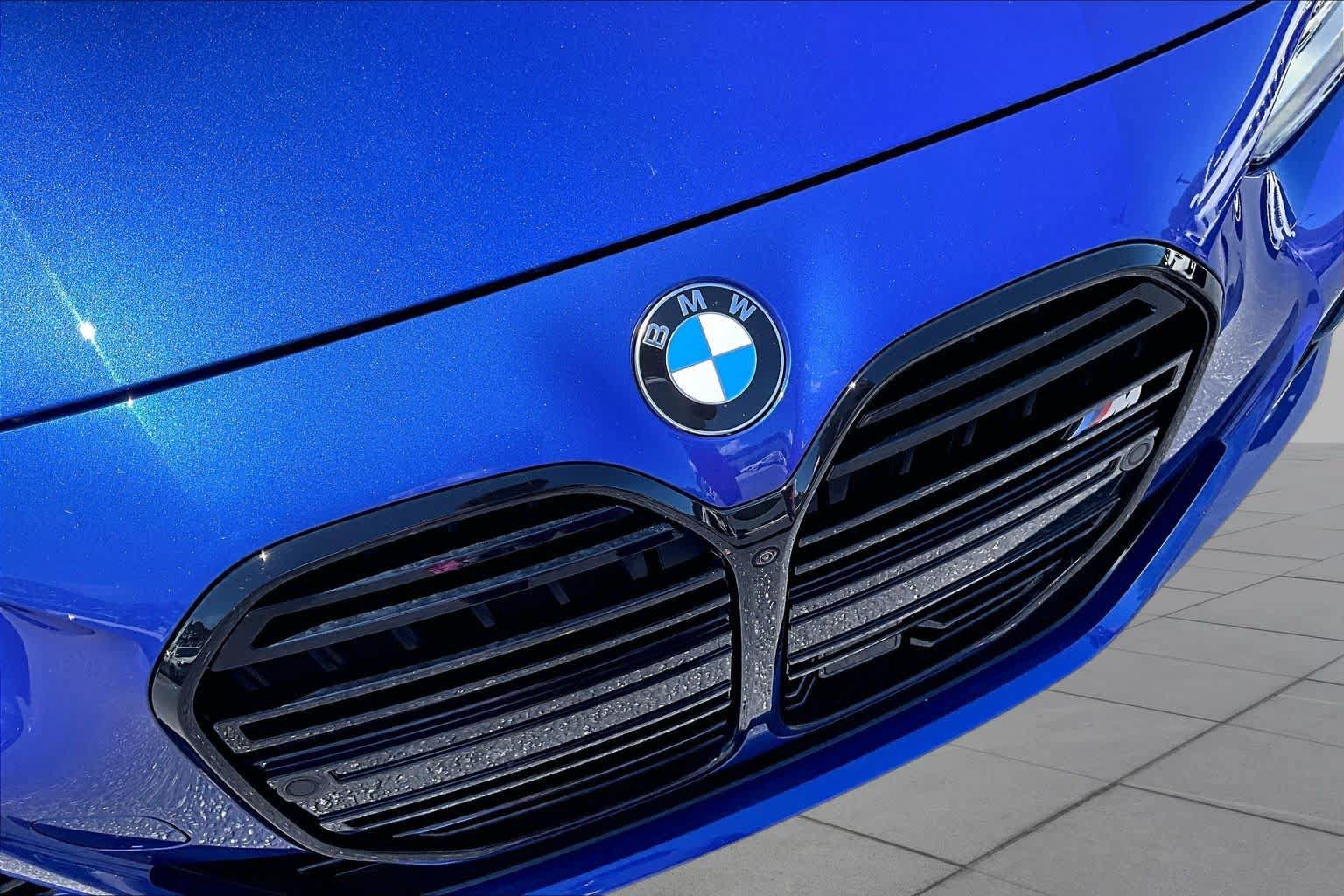 Used 2026 BMW M440i Convertible RWD image 29