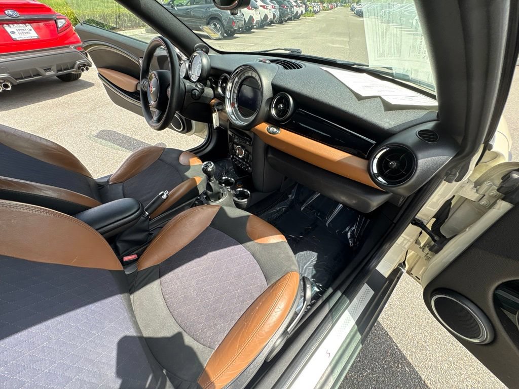 Used 2012 MINI Cooper Roadster S FWD image 15