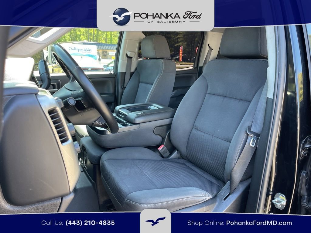 Used 2019 Chevrolet Silverado 2500 LT w/ Midnight Edition image 17