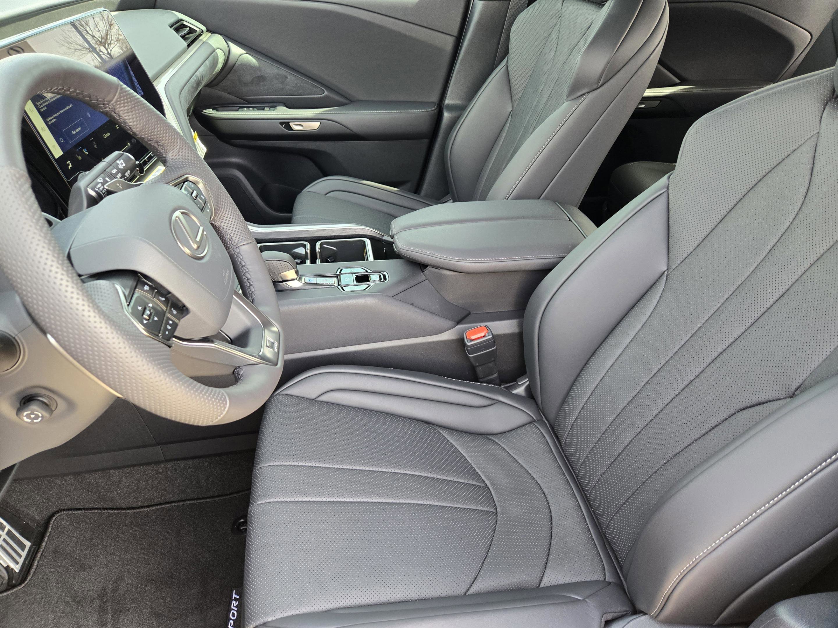 New 2026 Lexus TX 500h AWD image 9