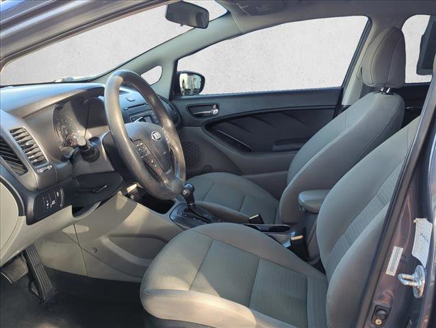 Used 2015 Kia Forte LX w/ Popular Package image 13