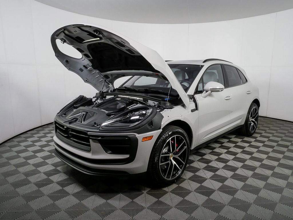 New 2026 Porsche Macan S AWD/4WD image 35