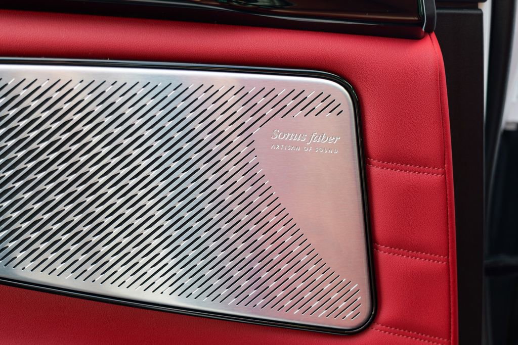 Certified 2023 Maserati Grecale Modena image 18