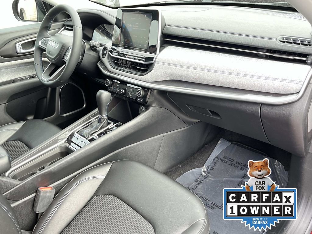 Used 2022 Jeep Compass Latitude image 23