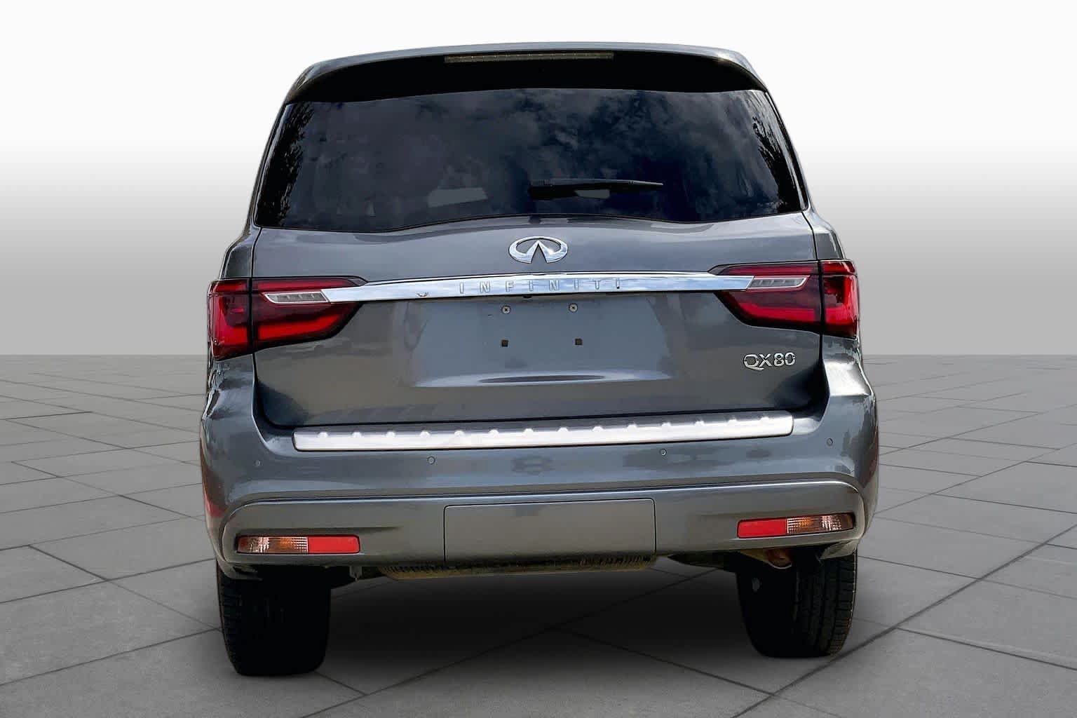 Used 2019 INFINITI QX80 Luxe w/ All-Season Package AWD/4WD image 5