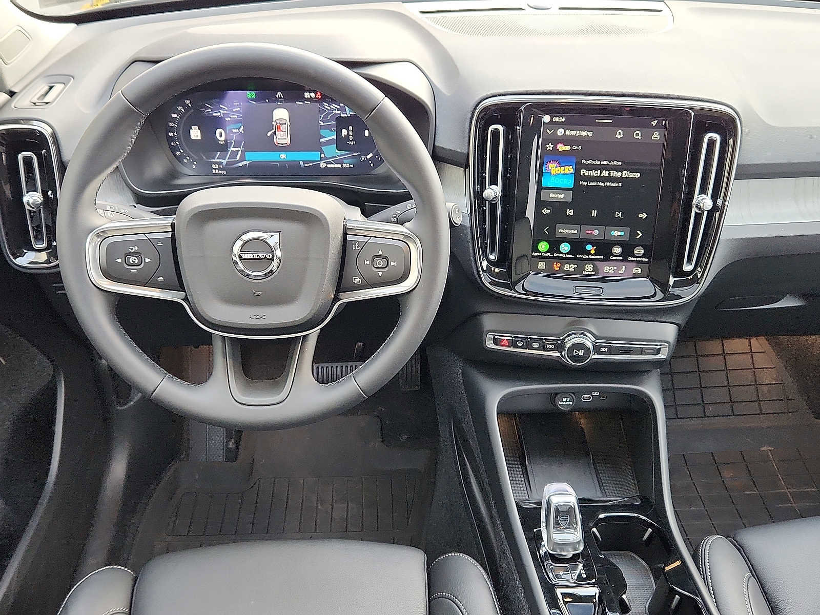 Used 2026 Volvo XC40 B5 Plus w/ Protection Package Premier image 11