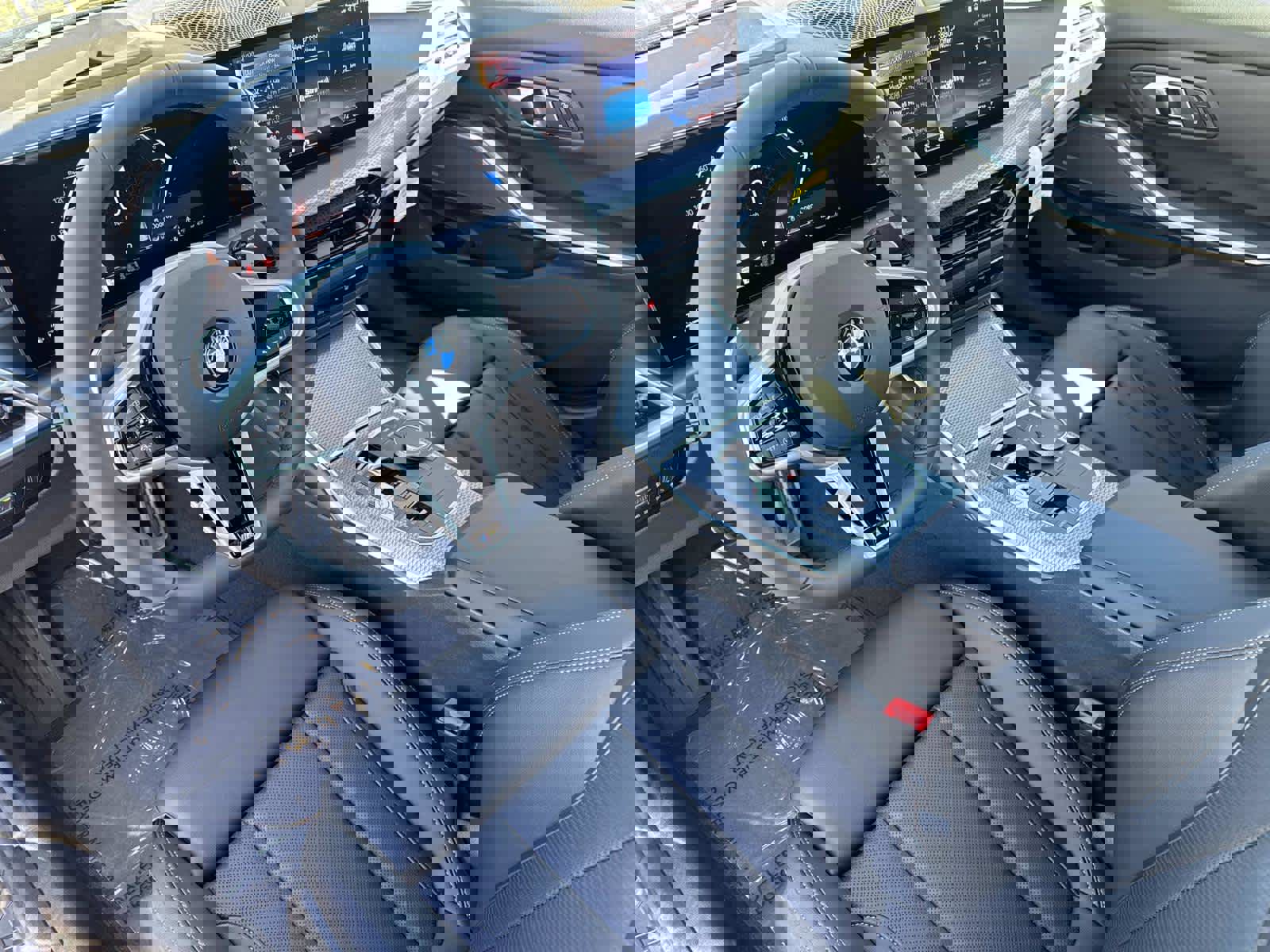 New 2026 BMW 330i xDrive Sedan w/ M Sport Package image 22