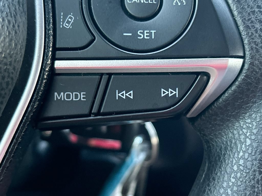 Used 2024 Toyota Camry LE FWD image 17