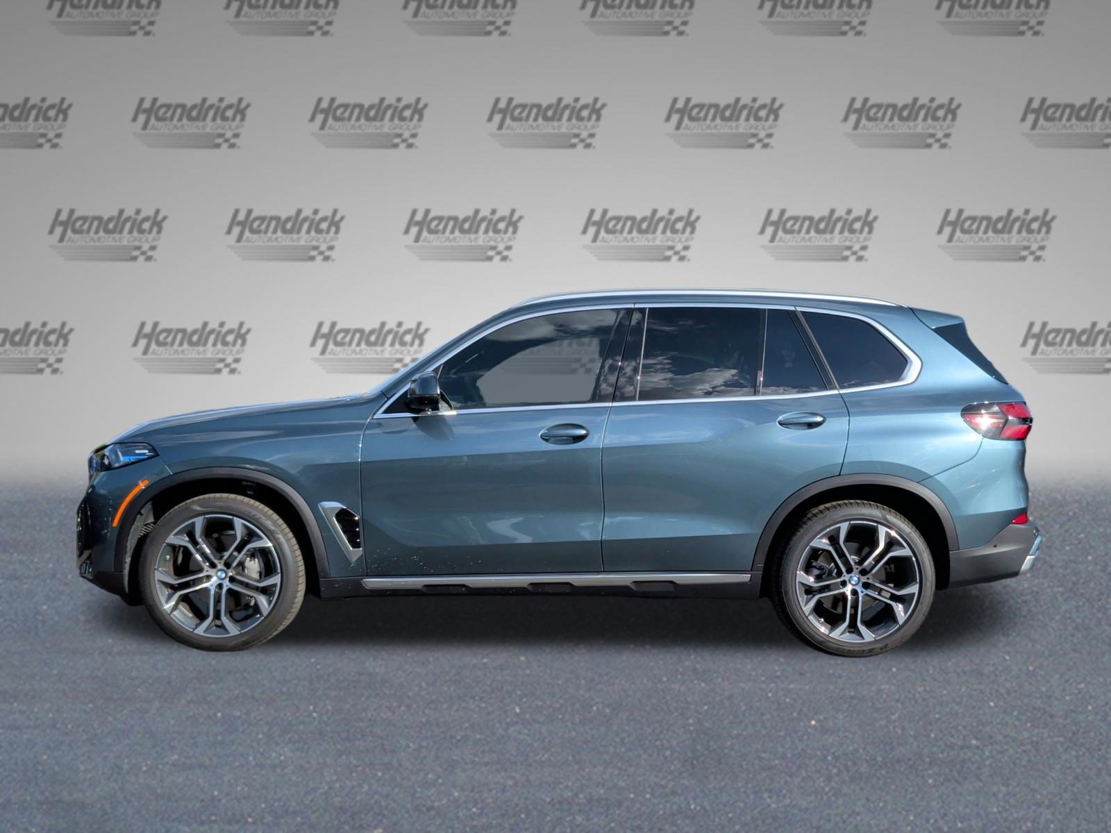 Used 2026 BMW X5 xDrive40i w/ Climate Comfort Package image 10