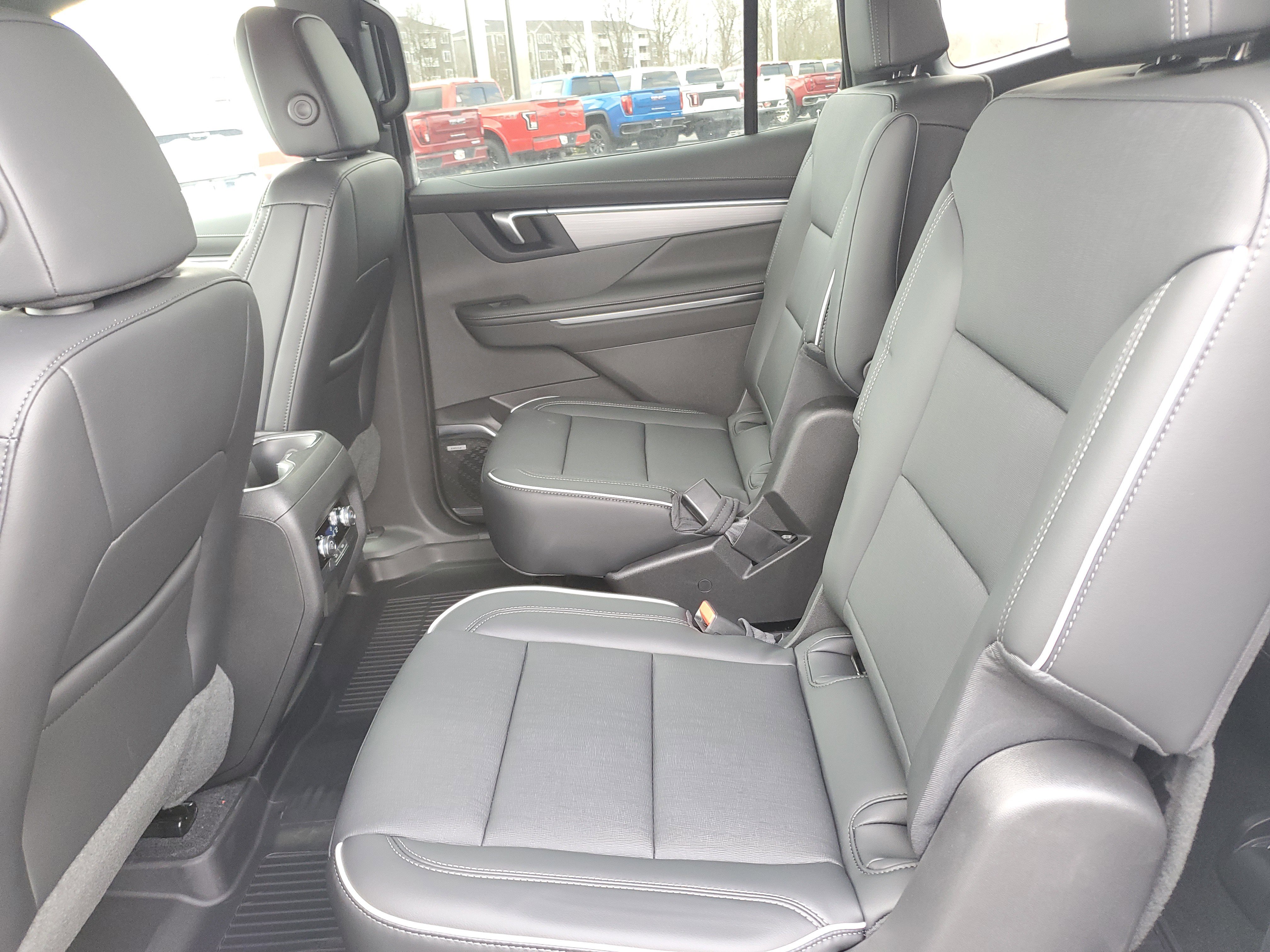 New 2026 Buick Enclave Preferred w/ Power Package image 30