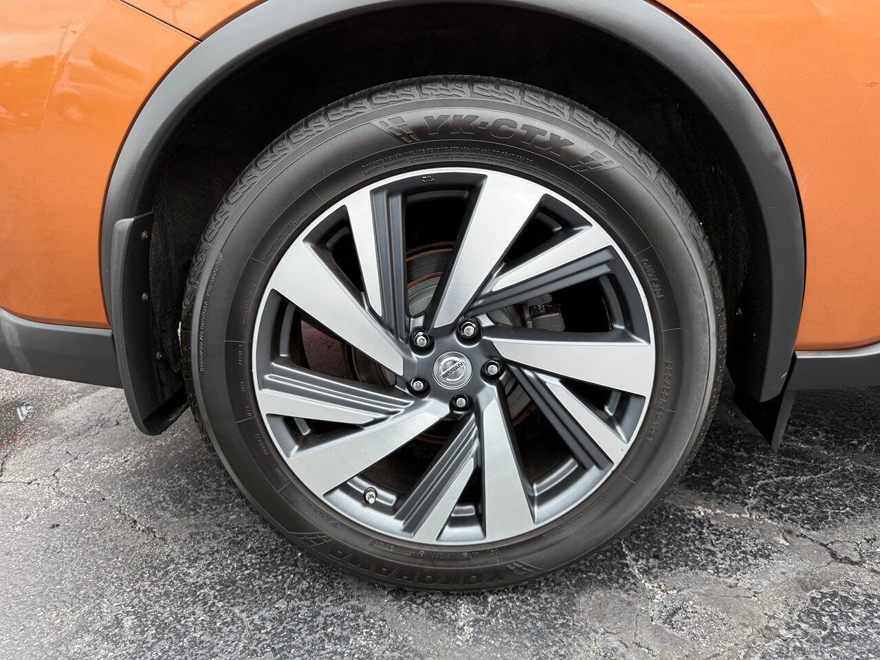 Used 2015 Nissan Murano Platinum w/ Platinum Technology Package AWD/4WD image 9