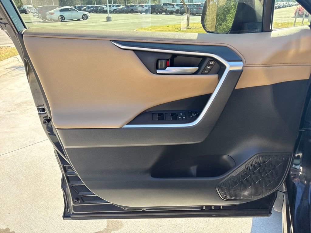 Used 2020 Toyota RAV4 Limited w/ Limited Grade Weather Package image 14