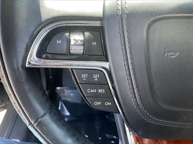 Used 2017 Lincoln Continental Black Label image 19