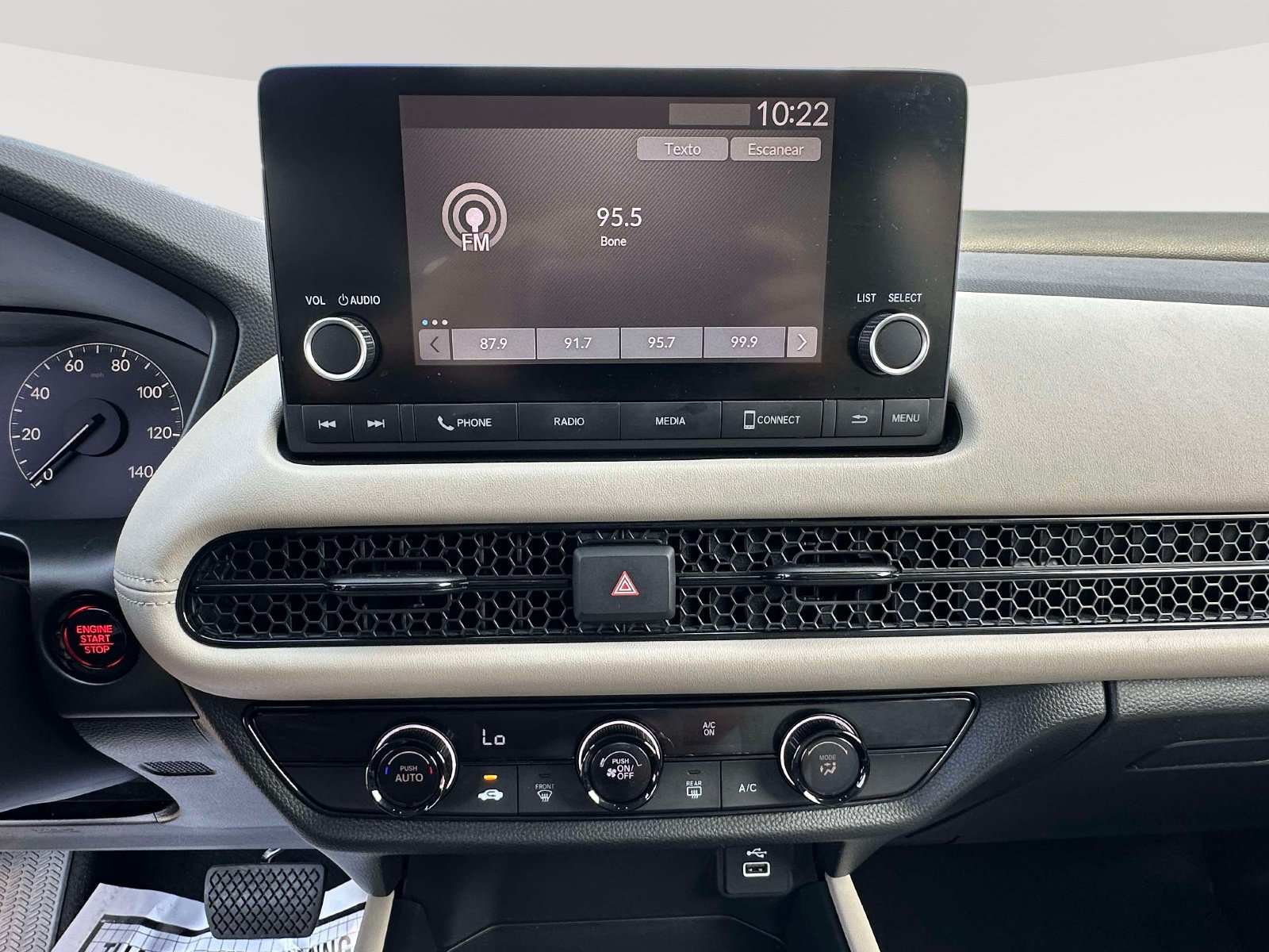 Used 2023 Honda HR-V LX image 8