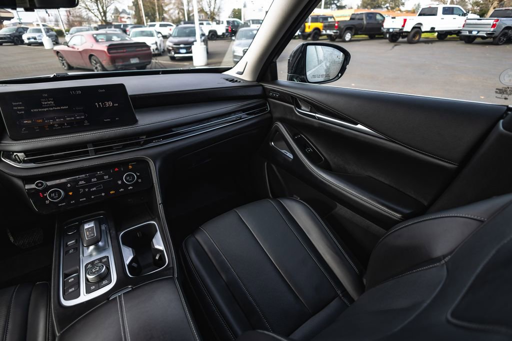 Used 2023 INFINITI QX60 Sensory image 26