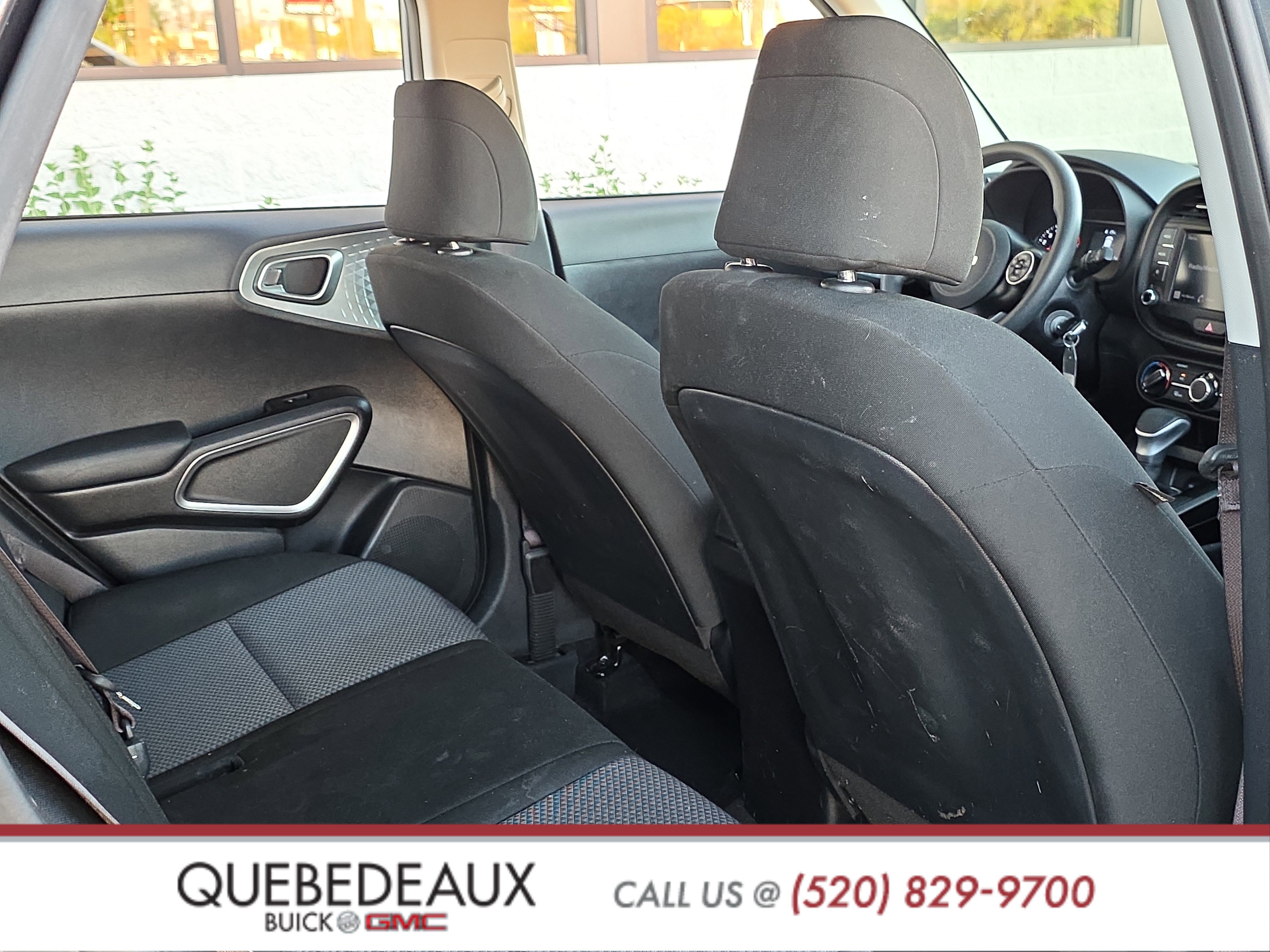 Used 2022 Kia Soul LX image 25