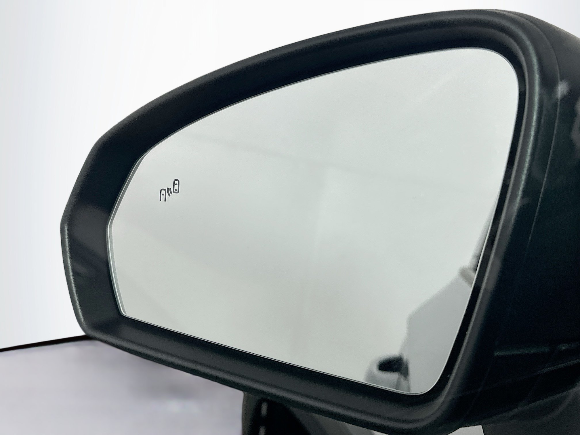 Used 2025 Volkswagen Taos S AWD/4WD image 16