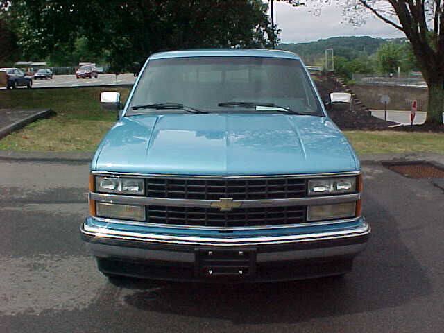 Used 1993 Chevrolet Silverado 1500 2WD Regular Cab image 3