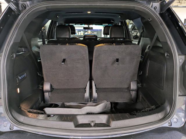 Used 2017 Ford Explorer Limited FWD image 11