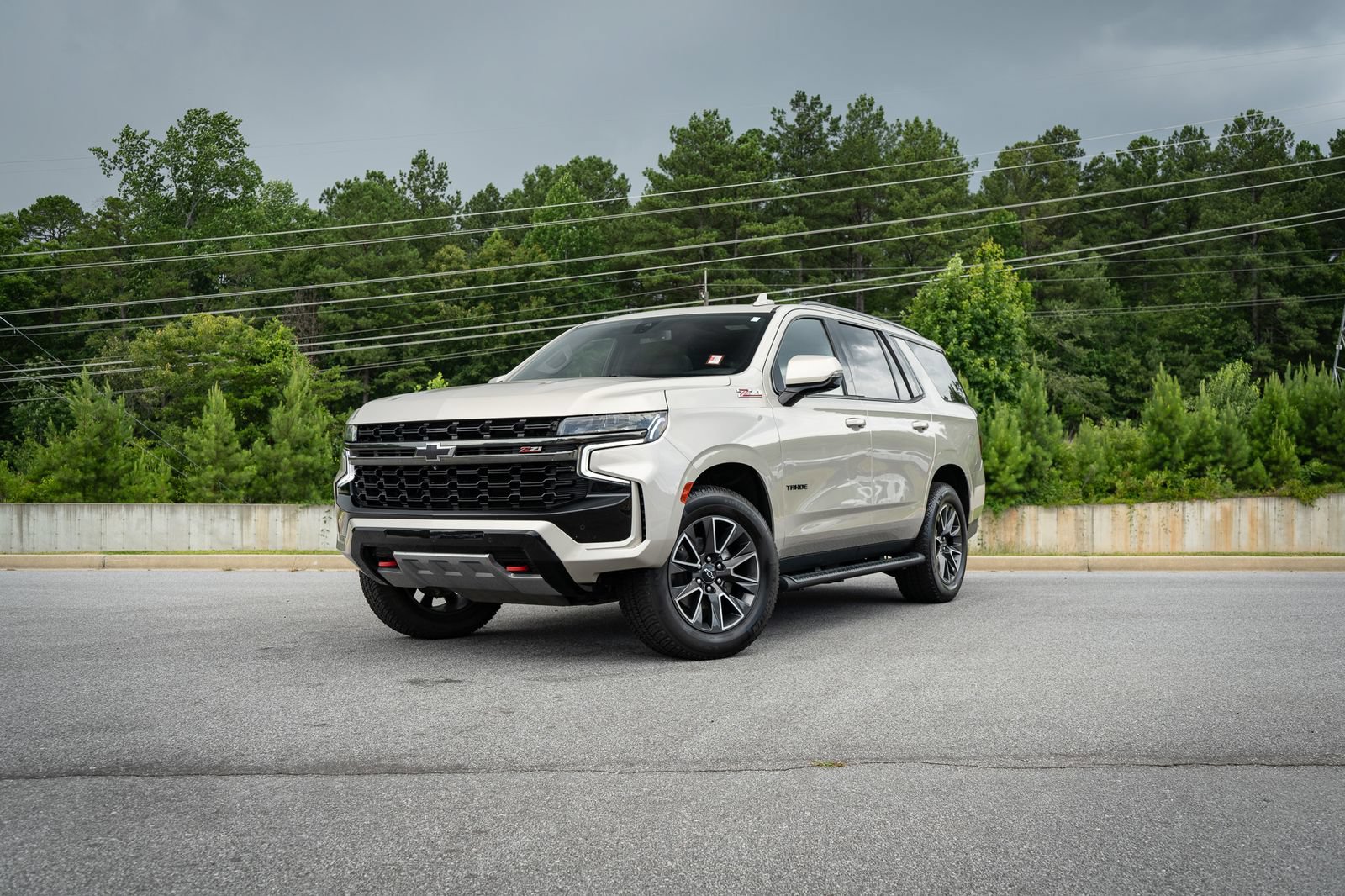 Used 2021 Chevrolet Tahoe Z71 w/ Z71 Off-Road Package AWD/4WD image 1
