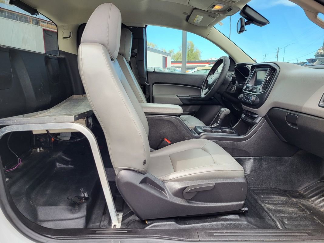 Used 2018 Chevrolet Colorado W/T AWD/4WD image 35