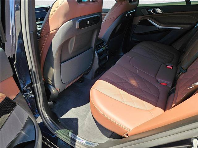 Used 2026 BMW X5 xDrive50e w/ M Sport Package AWD/4WD image 17