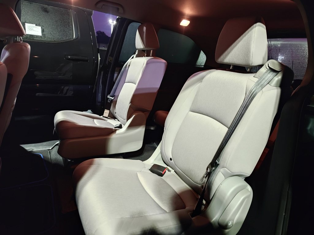 Used 2019 Honda Odyssey LX image 10