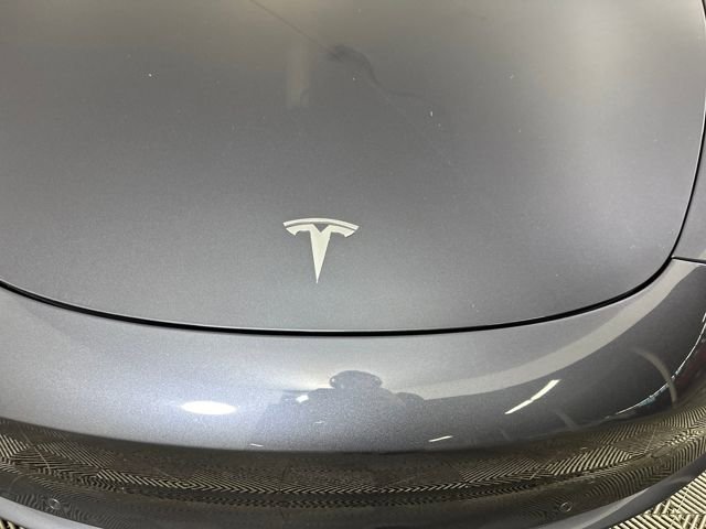 Used 2018 Tesla Model 3 Long Range image 9