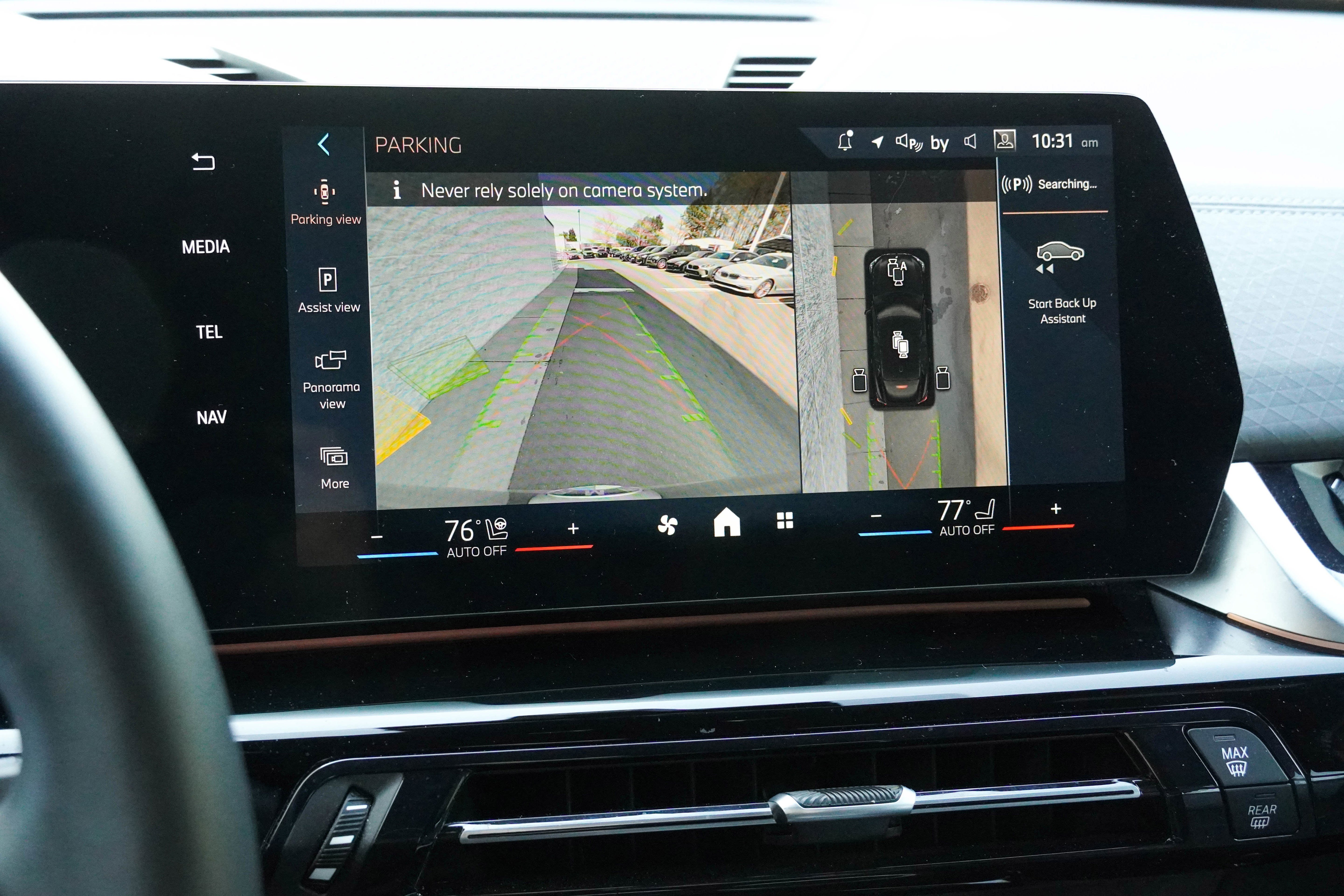 Used 2025 BMW X2 xDrive28i w/ Premium Package image 25