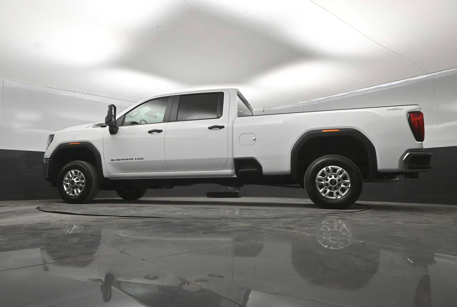 Used 2026 GMC Sierra 2500 Pro w/ Convenience Package AWD/4WD image 35