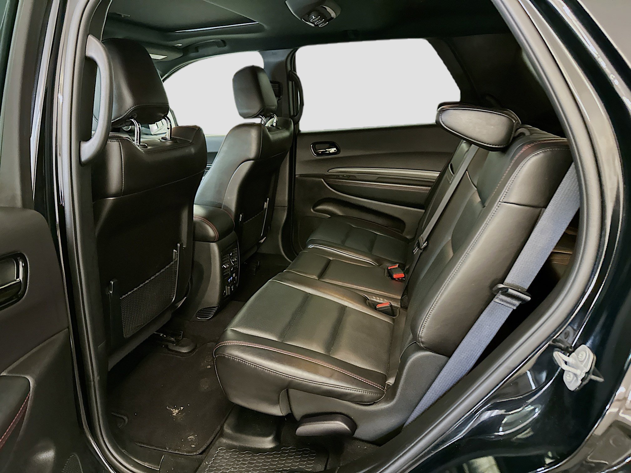 Used 2025 Dodge Durango GT image 30