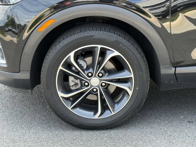 Used 2023 Buick Encore GX Essence w/ Advanced Technology Package AWD/4WD image 6