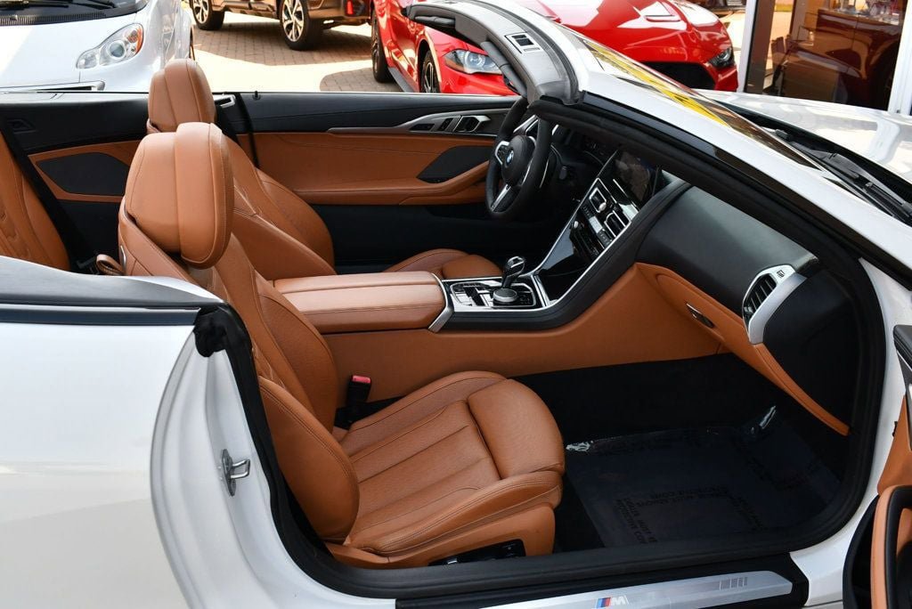 Used 2020 BMW 840i Convertible w/ M Sport Package RWD image 61