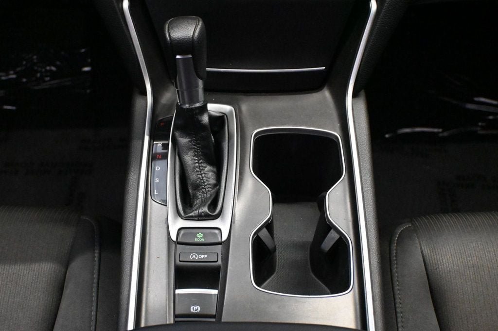 Used 2022 Honda Accord LX image 14