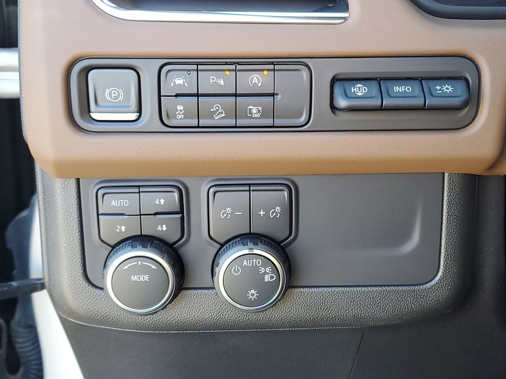 Used 2023 Chevrolet Tahoe High Country w/ LPO, Illumination Package image 21