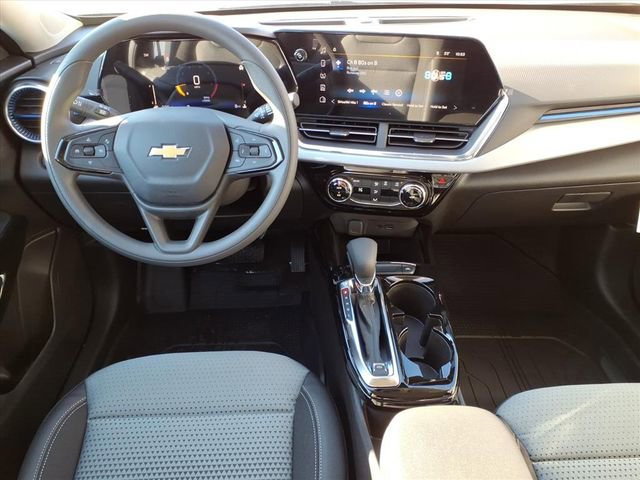 New 2026 Chevrolet Trax LT image 11