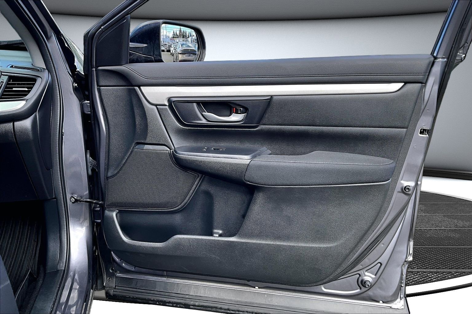 Used 2019 Honda CR-V LX image 26