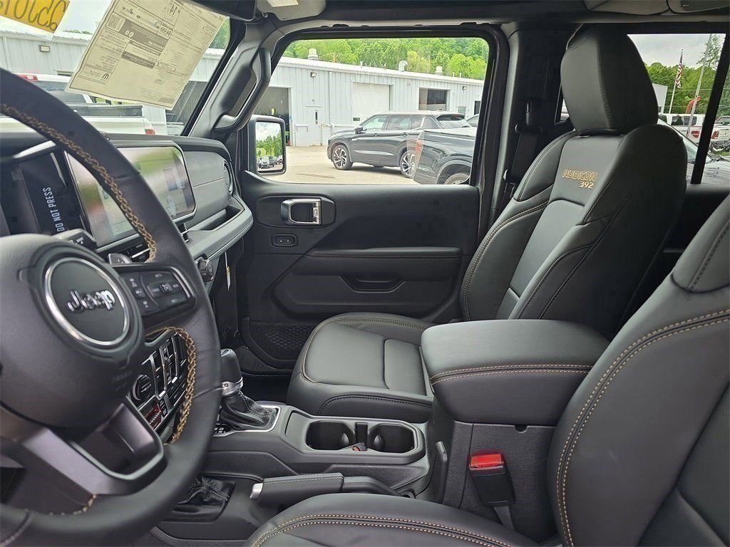 New 2025 Jeep Wrangler Unlimited Rubicon 392 image 11