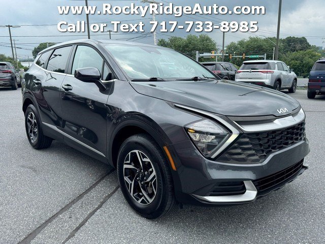 Used 2023 Kia Sportage LX AWD/4WD image 9