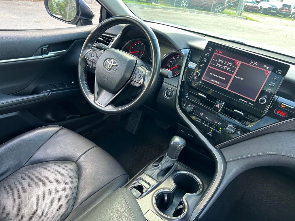Used 2023 Toyota Camry XSE FWD image 10