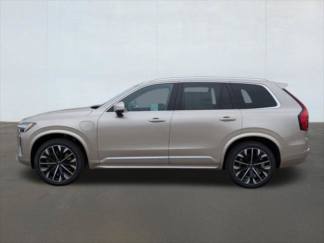 New 2026 Volvo XC90 T8 Plus w/ Protection Package Premier AWD/4WD image 3