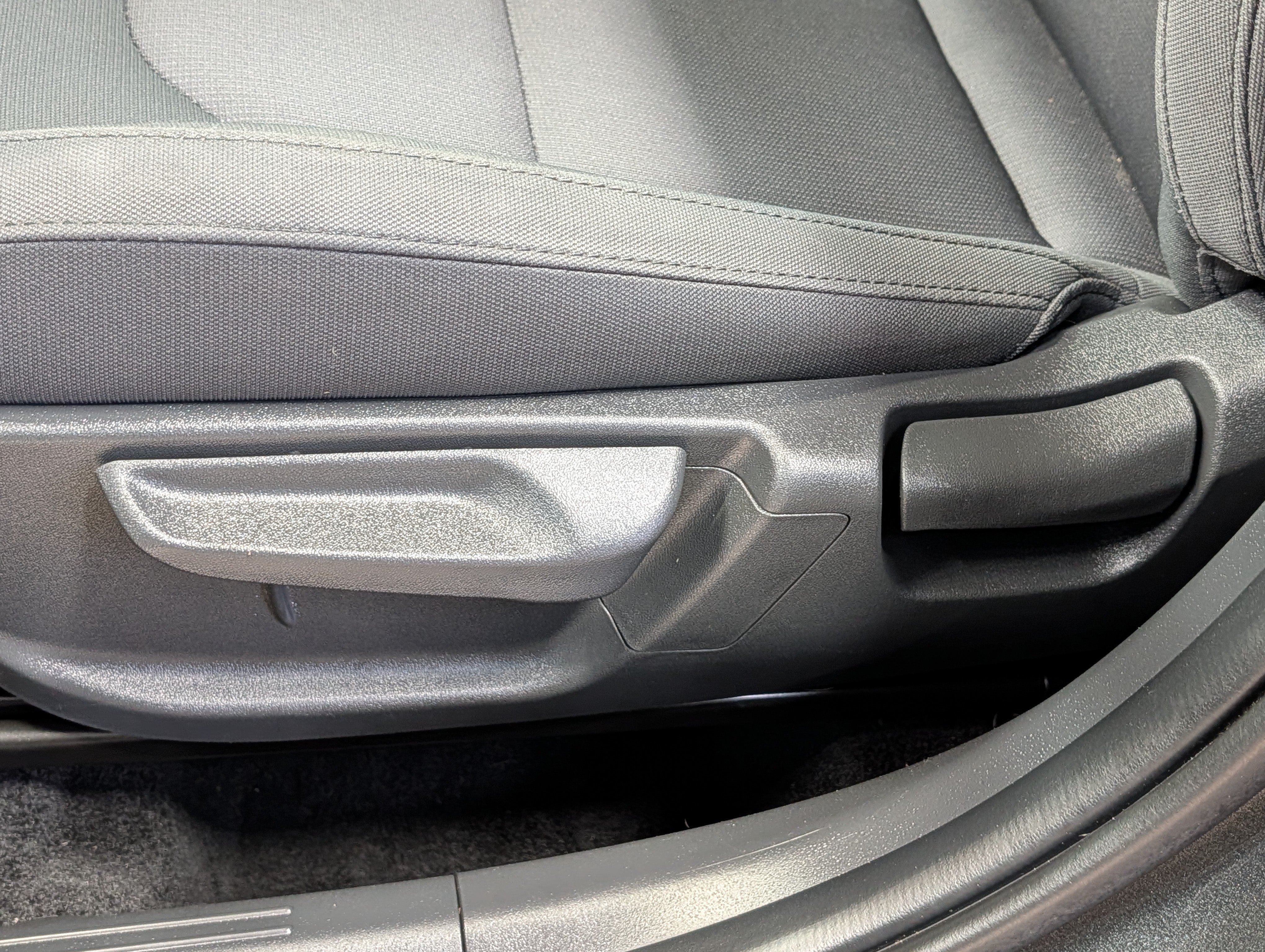 Certified 2026 Kia Niro LX FWD image 19